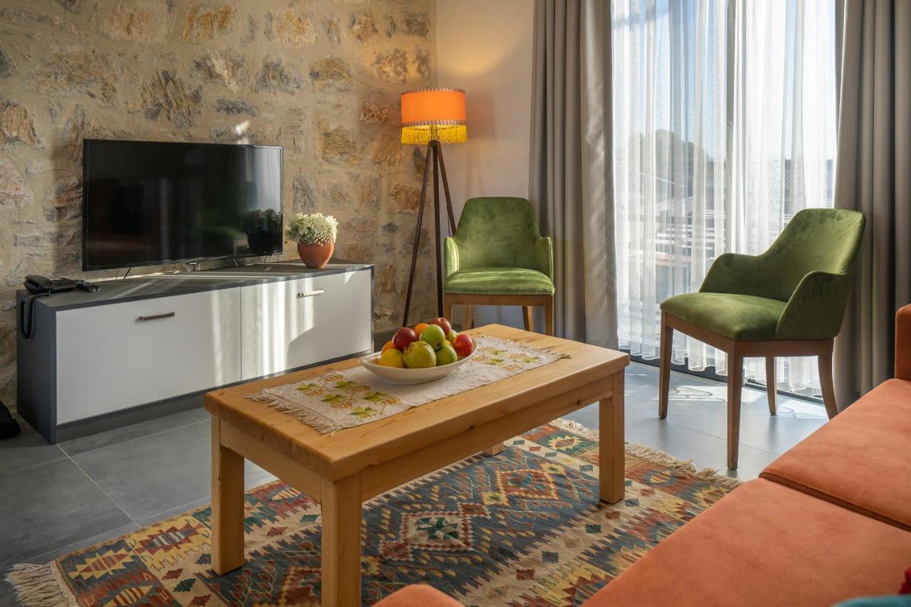 Dadya Bora Hotel إيميجيك المظهر الخارجي الصورة